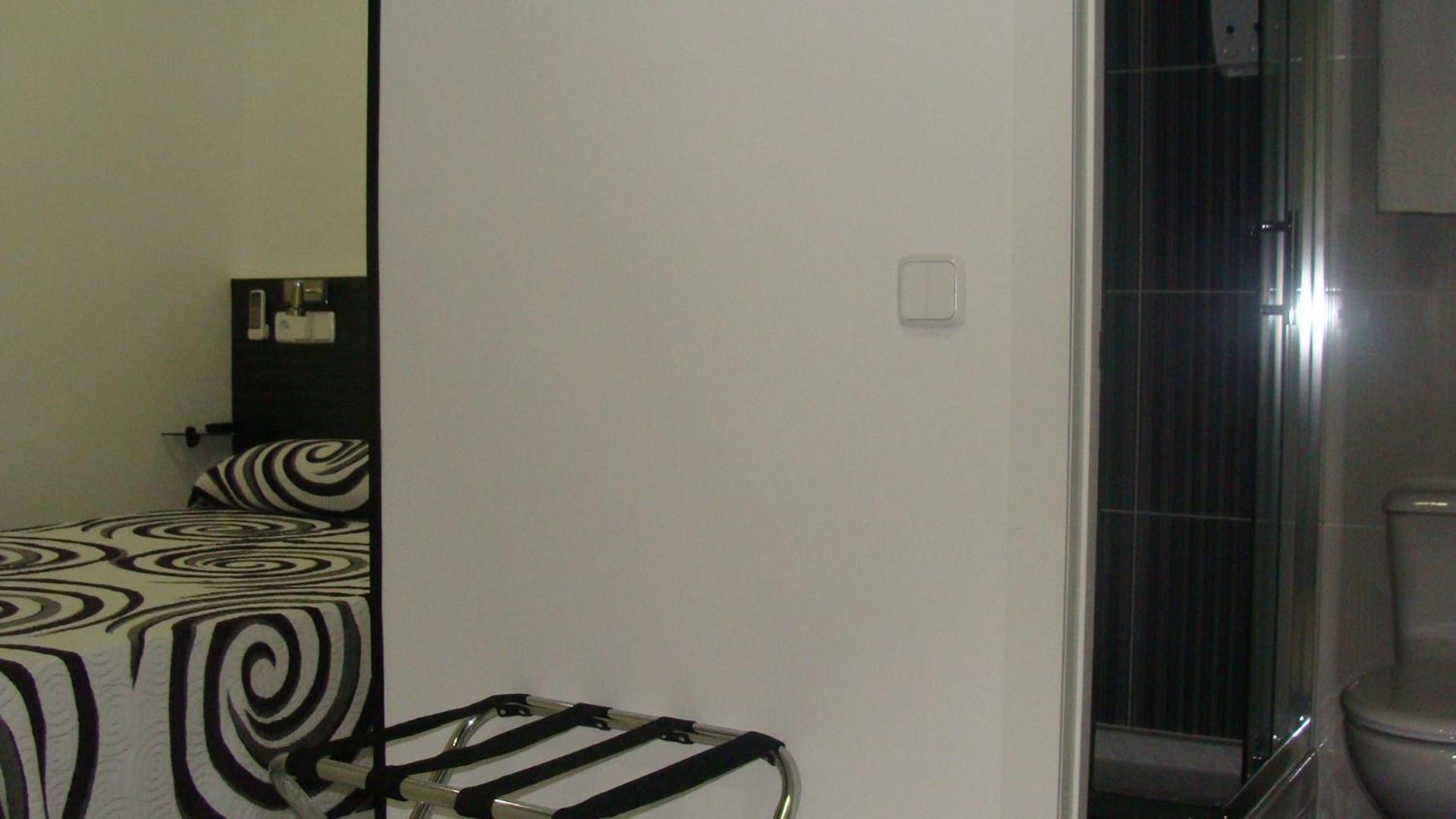 Hostal Jq Madrid 1 Экстерьер фото