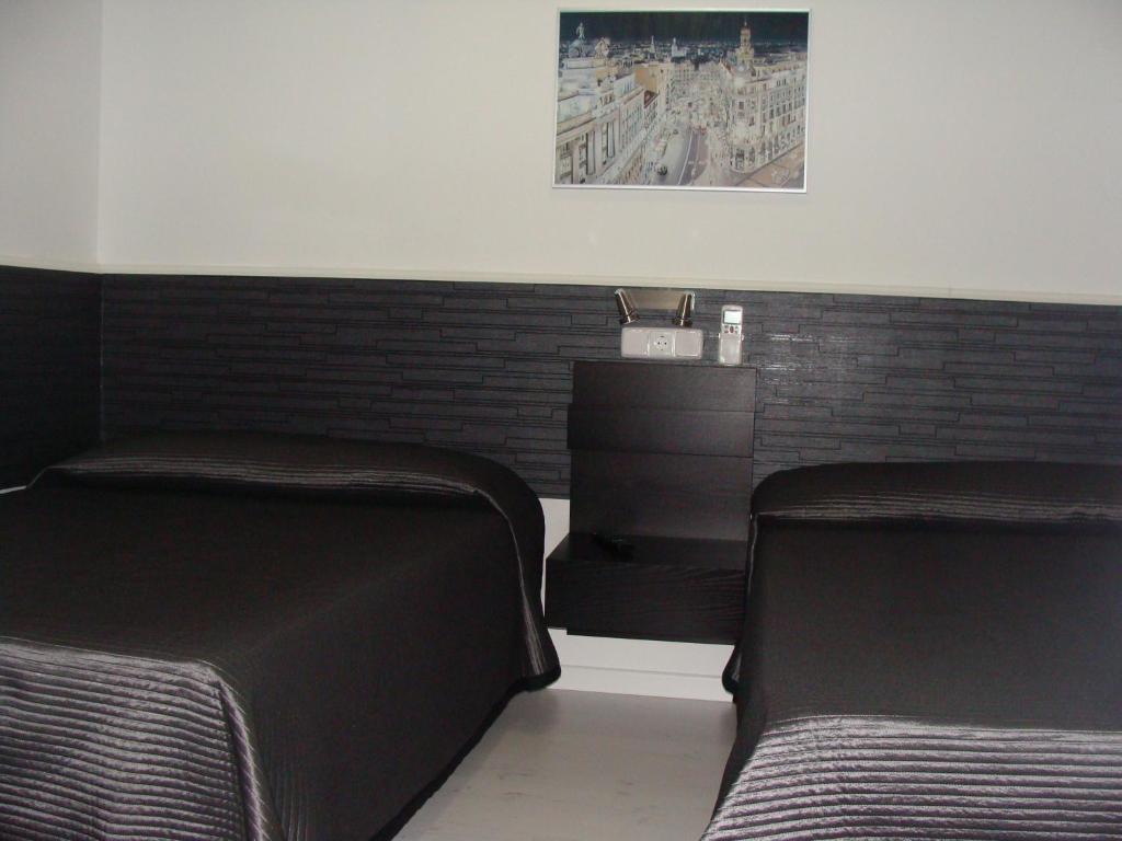 Hostal Jq Madrid 1 Экстерьер фото