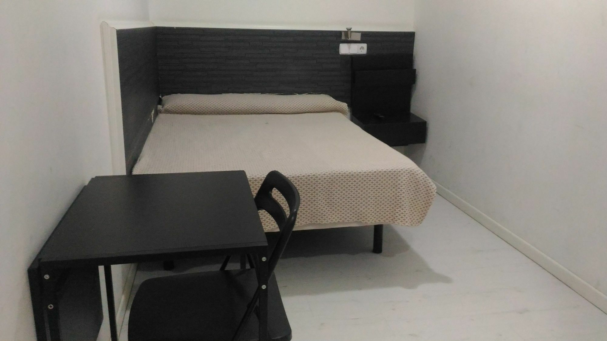 Hostal Jq Madrid 1 Экстерьер фото