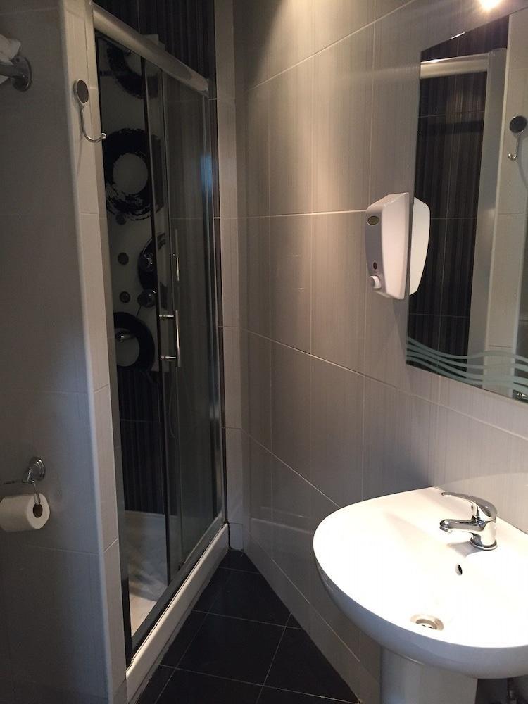 Hostal Jq Madrid 1 Экстерьер фото